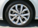 ■整備にあたるスタッフはVolkswagenスペシャリスト資格「マイスター取得者」の5名を始めとする、専門教育を受けたスタッフです。専門のスタッフが全車点検整備を行っております。■
