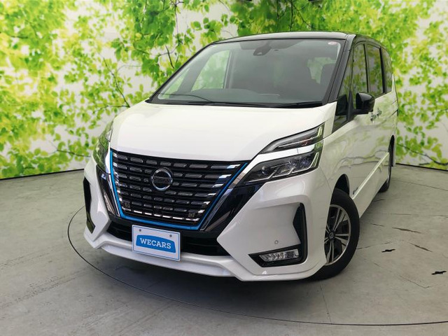 セレナ 1.2 e-POWER ハイウェイスター V 