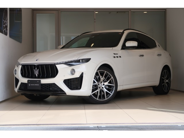 レヴァンテ  モデナ 4WD