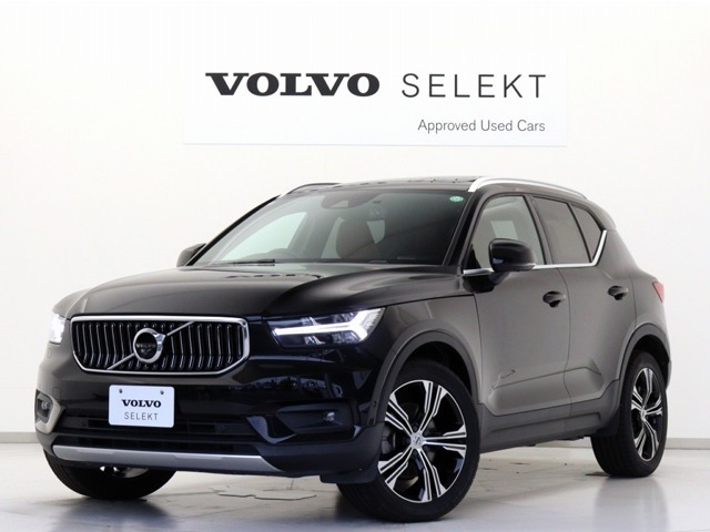XC40 B4 AWD インスクリプション 4WD 