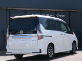 セレナ 1.2 e-POWER ハイウェイスター V 