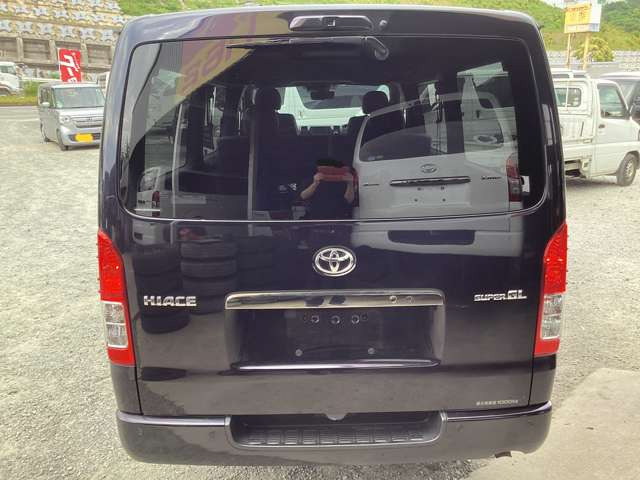 トヨタ ハイエースバン 2.8 スーパーGL ダークプライムII ロング