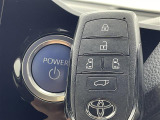 ヴォクシー 1.8 ハイブリッド S-Z E-Four 4WD 修復歴無し