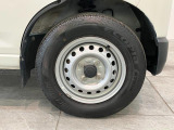 納車後もお客様の快適なカーライフをしっかりサポートさせていただきます!滋賀県内に13か所ある滋賀ダイハツの店舗にはサービス工場が併設されておりますので、アフターフォローも安心です!