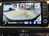リアカメラ装備で後退時も安心です。リバース連動で画面が切り替わるのでとても便利です。