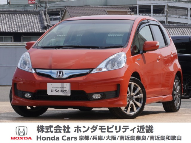 フィットハイブリッド 1.5 RS 