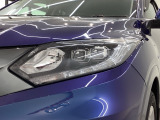 LEDヘッドライトは、点灯の瞬間から最大光量を発揮し、突然暗くなるトンネルなどでの安定感を高めます。
