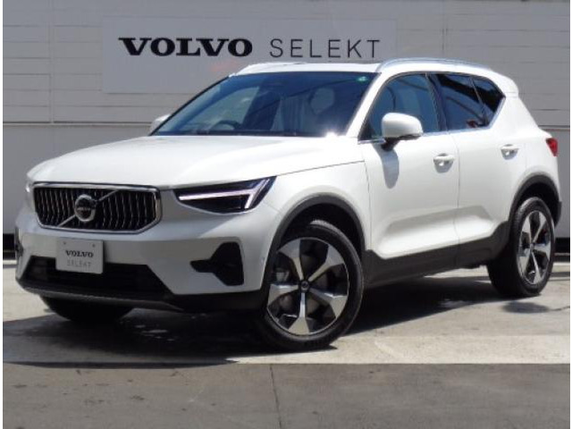 XC40 ウルトラ B4 AWD 4WD 