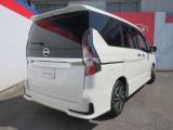 セレナ 2.0 ハイウェイスター V 