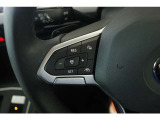 アダプティブクルーズコントロール(全車速追従機能付)は30-160km/hまで設定可能で、クルーズコントロールにレーダーセンサーを組み合わせたシステムとなります。長距離走行時などでの疲労を低減させます!