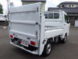 NT100クリッパー  垂直式パワーゲート