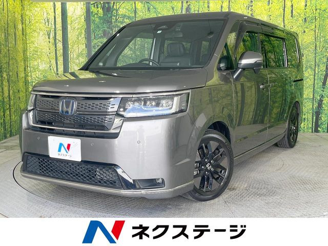 ステップワゴン 2.0 e:HEV スパーダ 