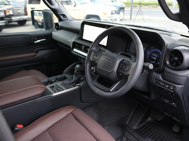 トヨタ ランドクルーザー250 2.8 ZX ディーゼル 4WD の中古車