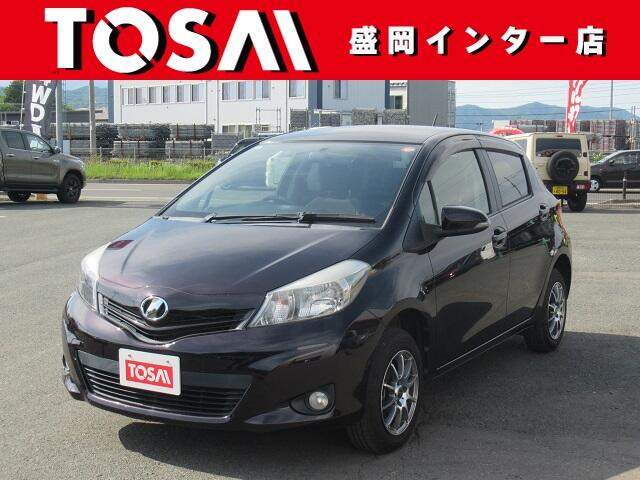 ヴィッツ 1.3 F シエル 4WD 