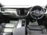 XC60 B6 AWD Rデザイン 4WD
