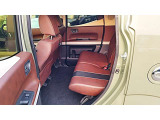 当店の車をご覧いただきまして、ありがとうございます!是非、現車のご確認をお願いいたします。ご来店の際は、事前にご予約をいただけますとスムーズです。無料電話番号:0078-6003-292219