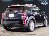 MINIのお車は、“駆け抜ける歓び”を体現しております。走行の安定性とコーナリングの良さを追求し、思い通りにハンドルの操作可能です。
