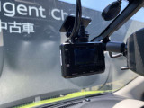 話題のドライブレコーダー前後カメラ付いてます。