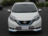 ノート 1.2 e-POWER メダリスト FOUR 4WD 