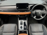 アウトランダー PHEV 2.4 P 4WD 
