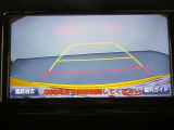 狭い駐車場や立体駐車場などもリアルに映るバックガイドモニター付でラクラク駐車♪