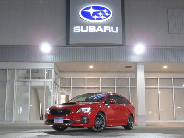レヴォーグ 2.0 STI スポーツ アイサイト 4WD 