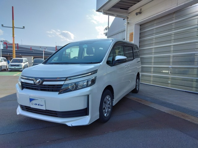 ヴォクシー2.0 X 4WD