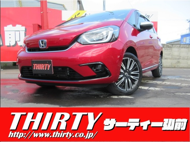 フィット  1.5 e:HEV リュクス 4WD