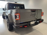 グラディエーター 3.6 ルビコン 4WD 