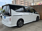 セレナ 1.4 e-POWER ハイウェイスター V 