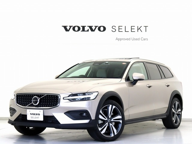 V60クロスカントリー アルティメット B5 AWD 4WD 
