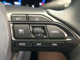 【レーダークルーズコントロール】高速道路での長距離走行が楽に!!自動で速度を保つクルーズコントロールが、衝突軽減システムと連携し、前方の車両を感知して車間を保つように速度調節してくれます!!