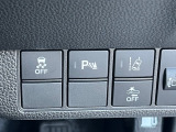 インテリアに馴染む純正ナビがついております。Honda自慢のインターナビは渋滞情報だけでなく天気情報、災害情報、安否情報など多彩な情報をご提供するHonda独自の「通信型ナビ」となっております。
