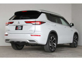 アウトランダー PHEV 2.4 P 4WD 