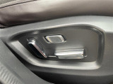 気になる車はすぐにお問い合わせください!画面右側の0066から始まる無料ダイヤルからお問い合わせ下さい!専門スタッフがお車のご質問にお答えいたします!