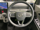 【ステアリングスイッチ】運転中、前方から目線をそらすことなく、オーディオ等の操作が可能な便利機能!安心&快適なドライブを演出してくれます♪