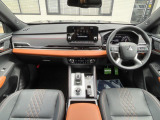 アウトランダー PHEV 2.4 P 4WD 