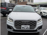 Q2 1.0 TFSI スポーツ 