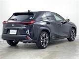 UX 250h バージョンL 4WD 本革シート