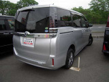 ヴォクシー 2.0 X 4WD 