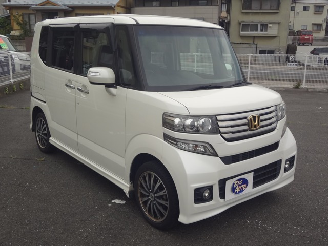 N-BOXカスタム G ターボ SSパッケージ 4WD 