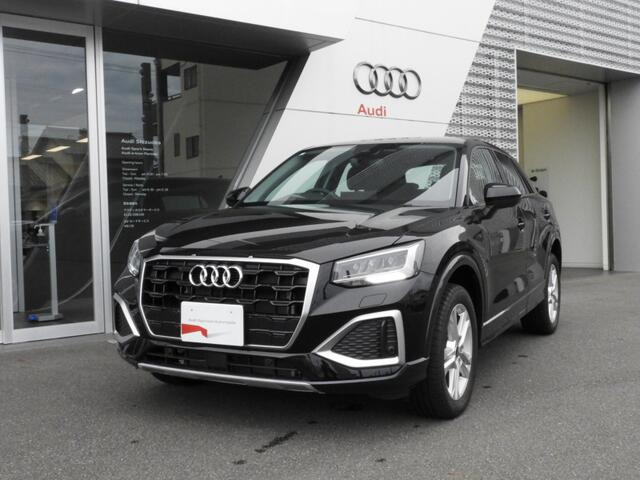 Q2 35 TFSI アドバンスド 