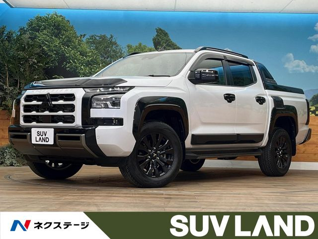 トライトン 2.4 GSR ディーゼル 4WD 