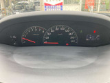 センターメーター視線移動時間が短かく安全運転に寄与しています