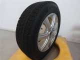 R3年式冬タイヤ175/65R15ブリジストン製です。