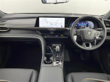 クラウンスポーツ 2.5 Z E-Four 4WD サンルーフ