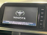 【純正ナビ】人気の純正ナビを装備しております。ナビの使いやすさはもちろん、オーディオ機能も充実!キャンプや旅行はもちろん、通勤や買い物など普段のドライブも楽しくなるはず♪
