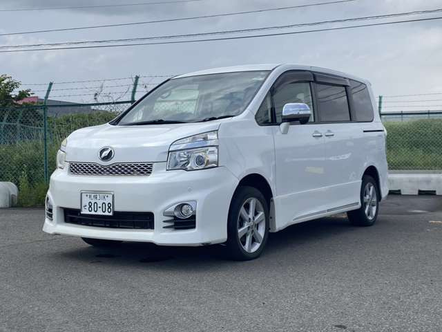 煌！ トヨタ ヴォクシー 2.0 ZS 煌Z 4WD ナビ・Bカメラ・両側パワー