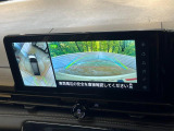【アラウンドビューモニター】専用のカメラにより、上から見下ろしたような視点で360度クルマの周囲を確認することができます☆死角部分も確認しやすく、狭い場所での切り返しや駐車もスムーズに行えます。