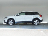 Q2 35 TFSI アドバンスド 